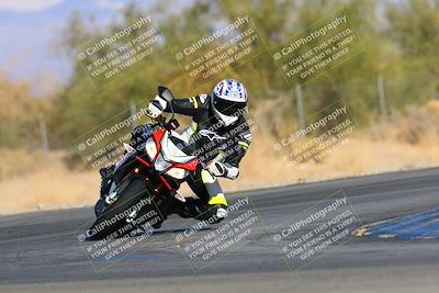 media/Jan-08-2022-SoCal Trackdays (Sat) [[1ec2777125]]/Turn 2 (150pm)/